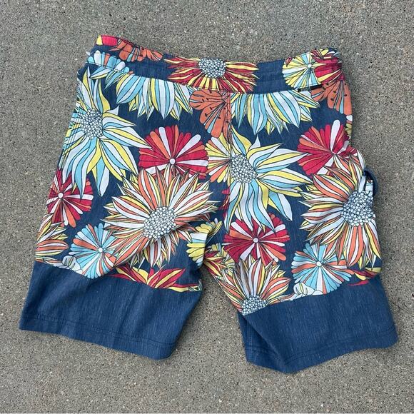Vissla Sunflower Mum Sunset Floral Board Shorts Swim Trunks NEW - Picture 8 of 8